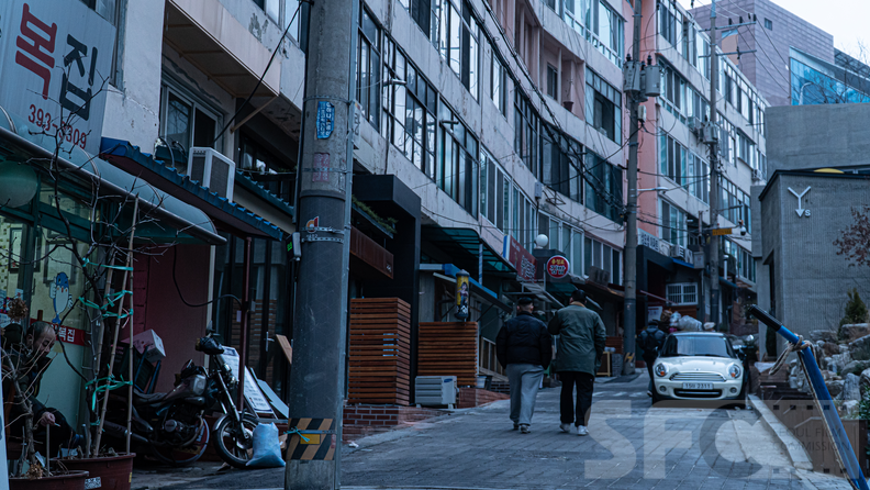 중림창고 앞 골목