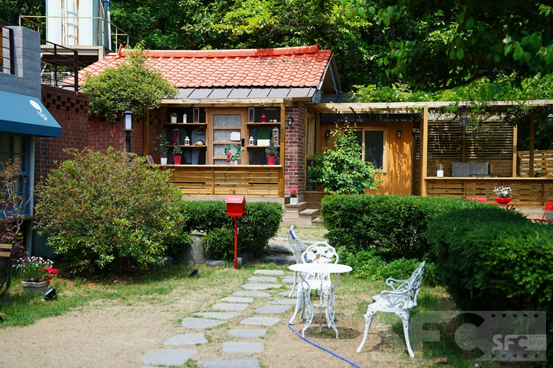 카페쉼표(메이다이닝)
