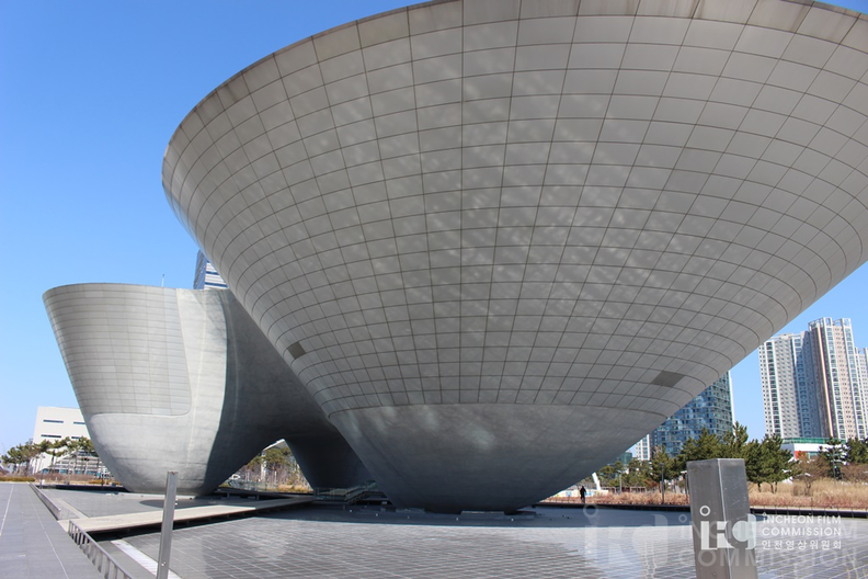 트라이보울