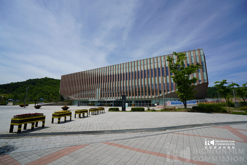 강화고인돌체육관
