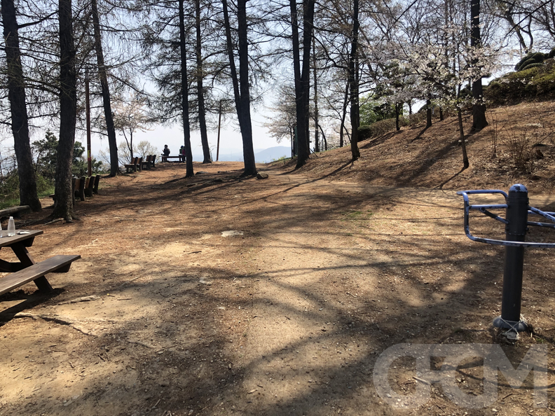 부모산