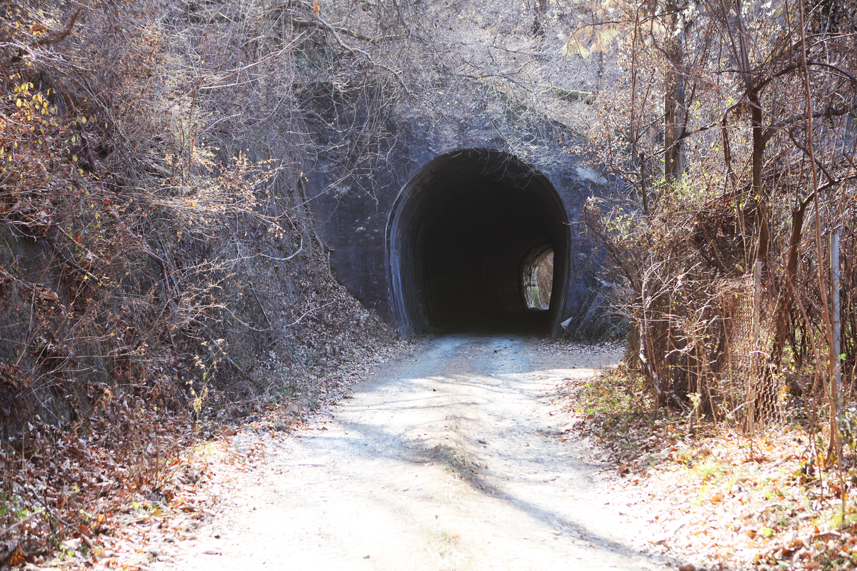 제천 원박리 폐터널