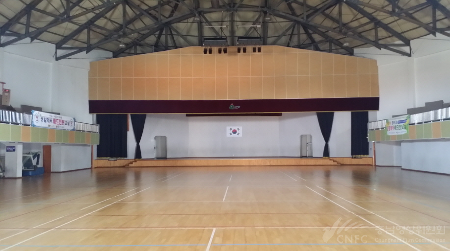 서천군민체육관