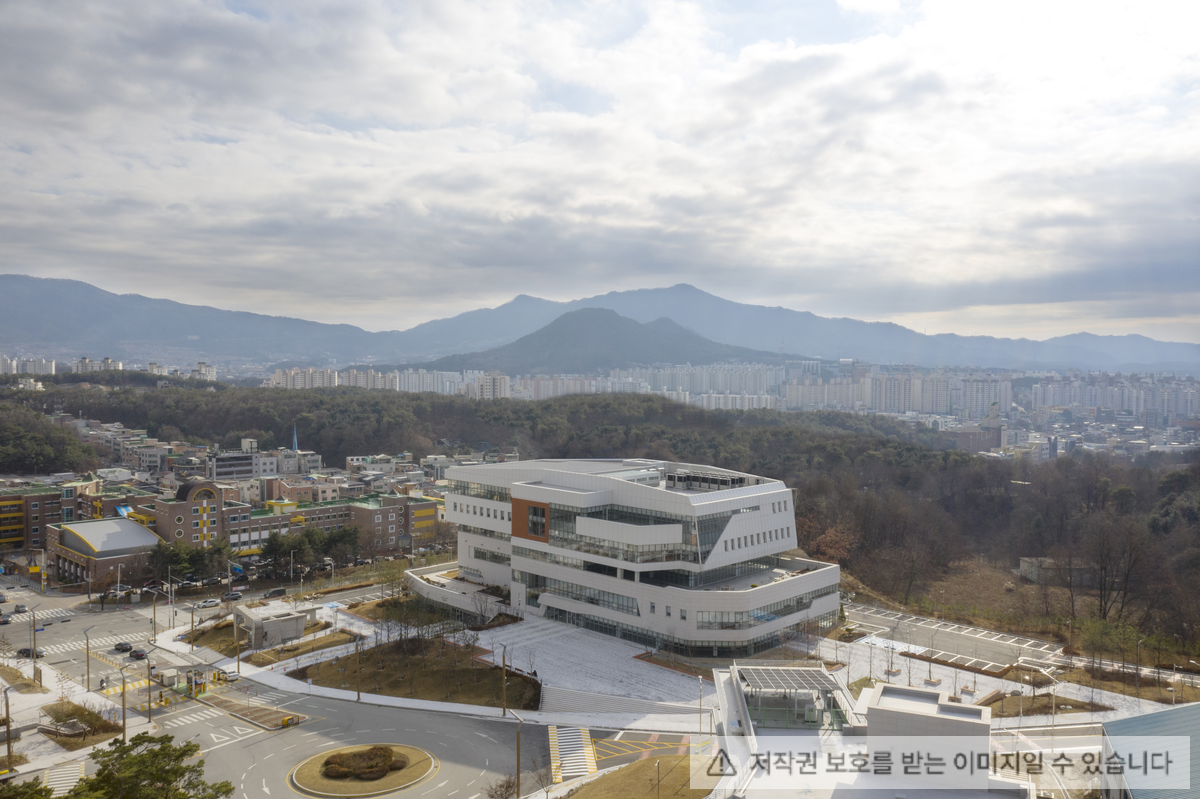 강원대학교 미래도서관
