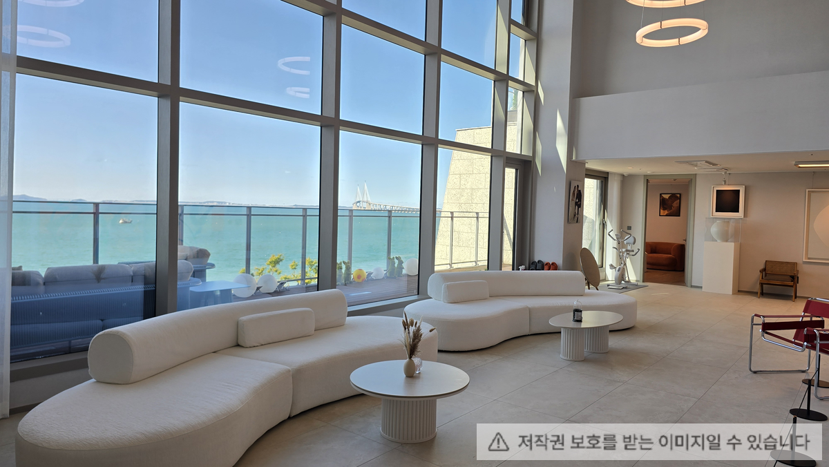 [압도적인 스케일과 최상의 조망권 송도 랜드마크 오션뷰 펜트하우스]