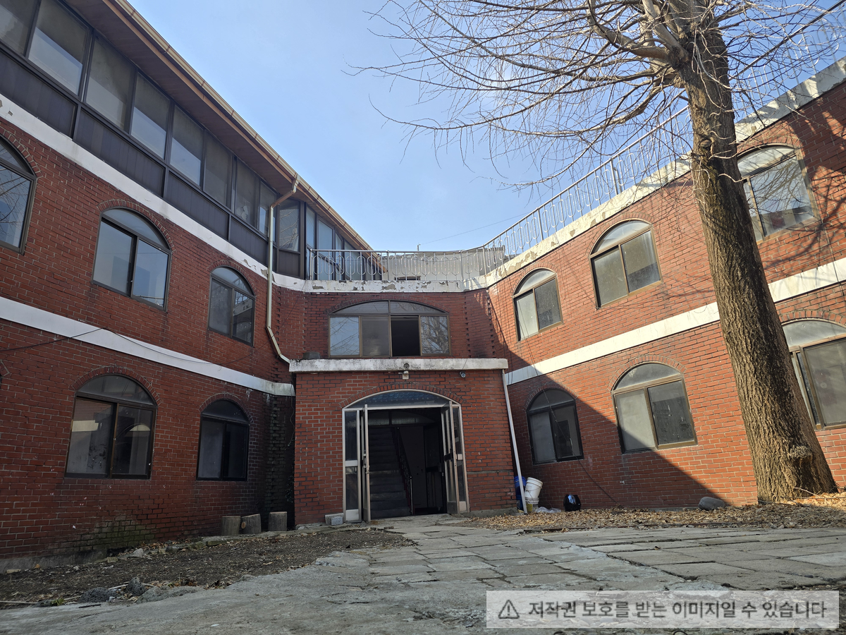 파주 폐모텔