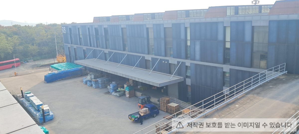 로얄 화성센터 하역장