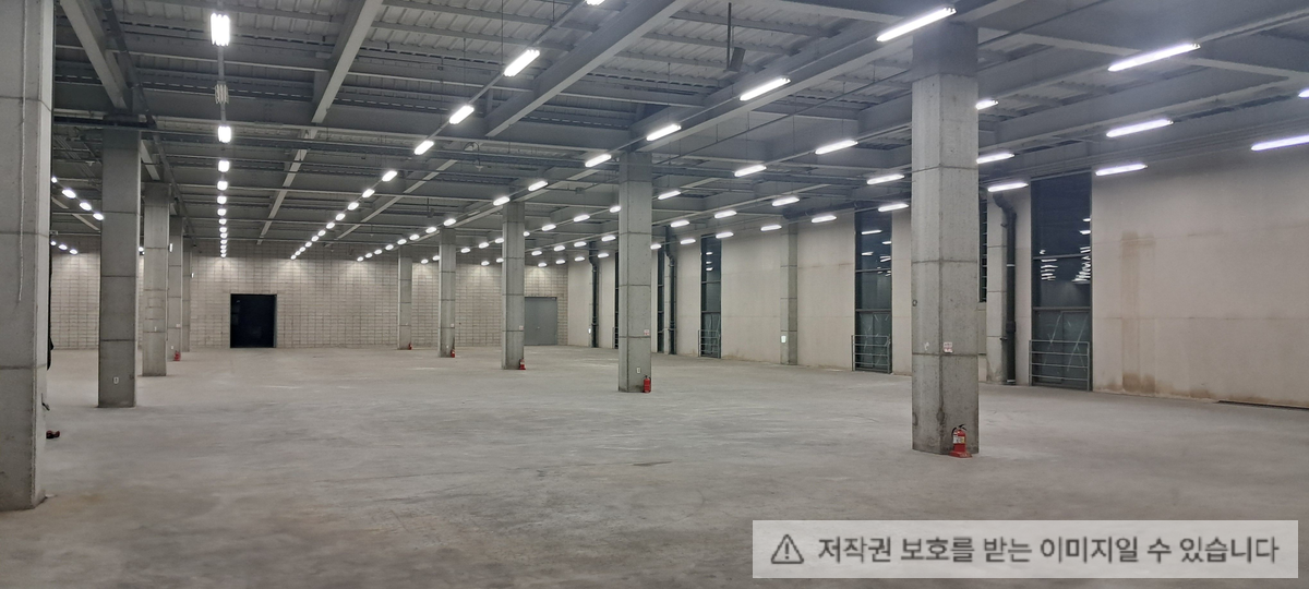 로얄 화성센터 물류센터 및 창고