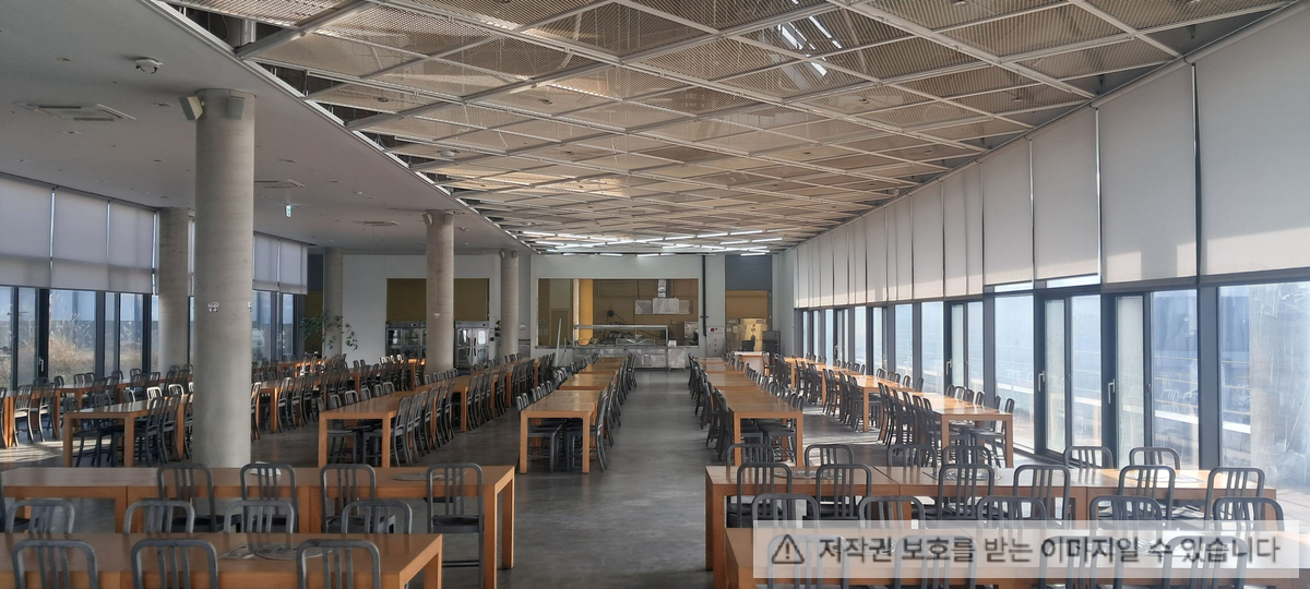 로얄 화성센터 구내식당